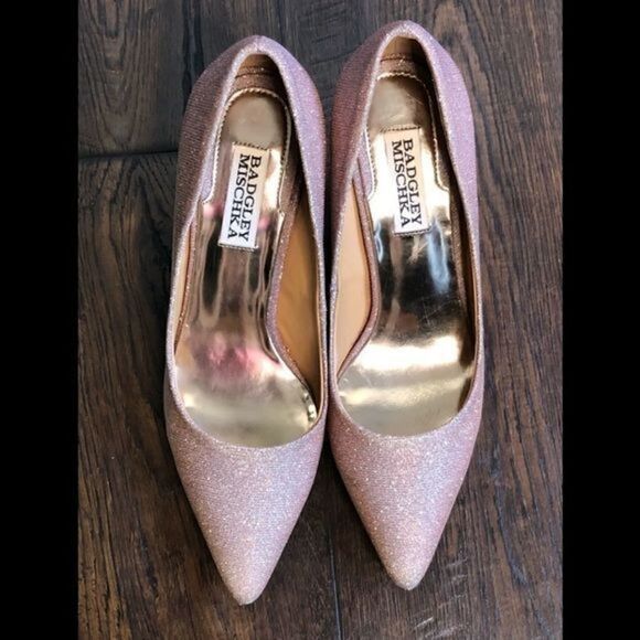 Badgley Mishka  Rose Colored Shoes - Picture 2 of 8